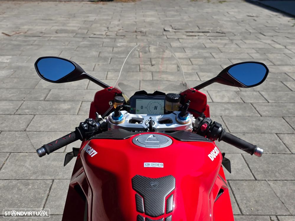 Ducati Panigale V4 S - 16
