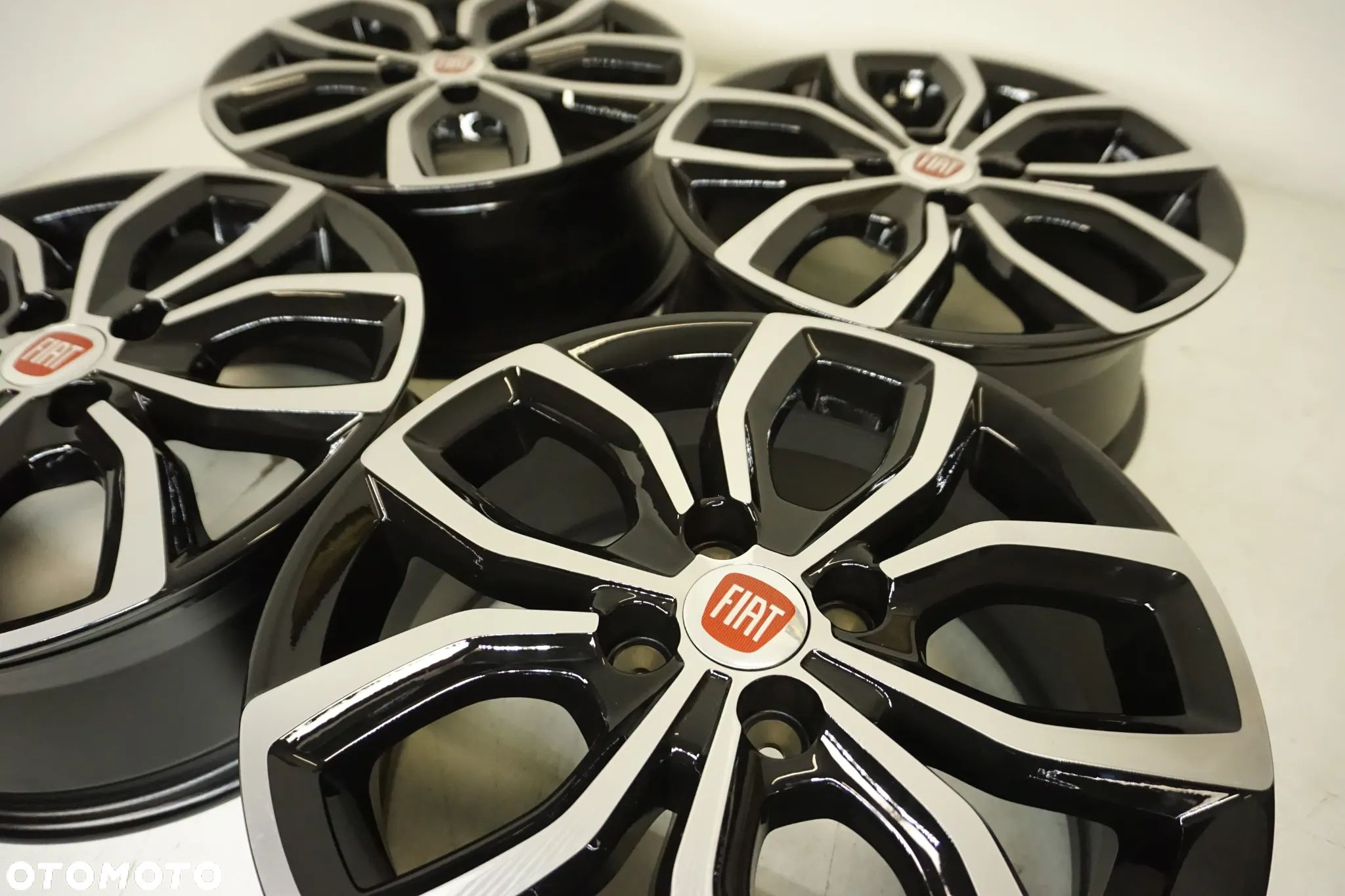 FELGI  ALUMINIOWE 16 FIAT GRANDE PUNTO PUNTO EVO 4X100 - 1