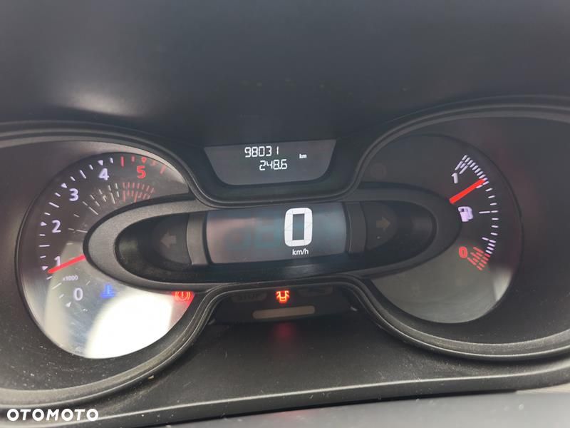 Renault Trafic - 21