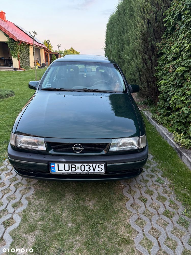 Opel Vectra 1.6 GL - 2