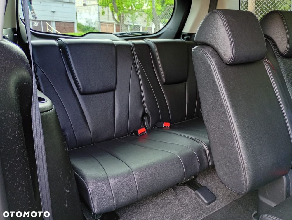 Mazda 5 - 9