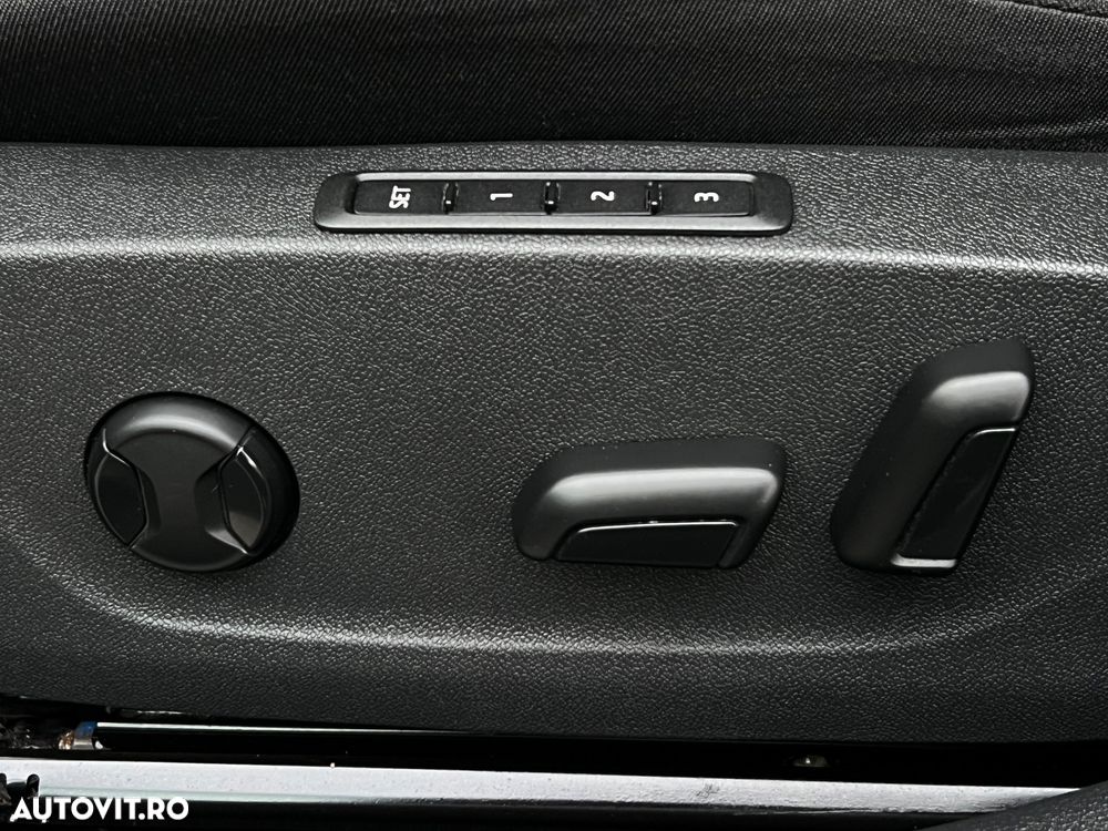 Skoda Octavia 2.0 TDI DSG First Edition - 23