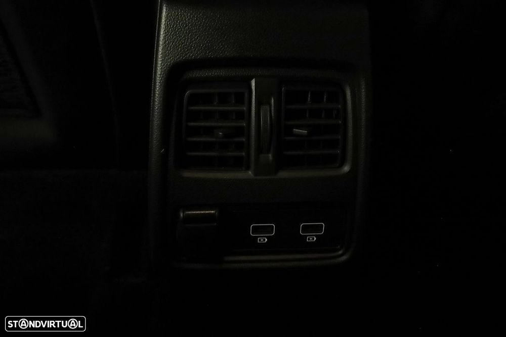 Renault Captur 1.0 TCe Techno - 24