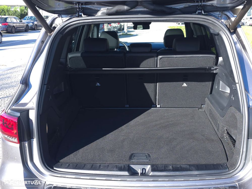 Mercedes-Benz EQB 300 4Matic AMG Line - 13