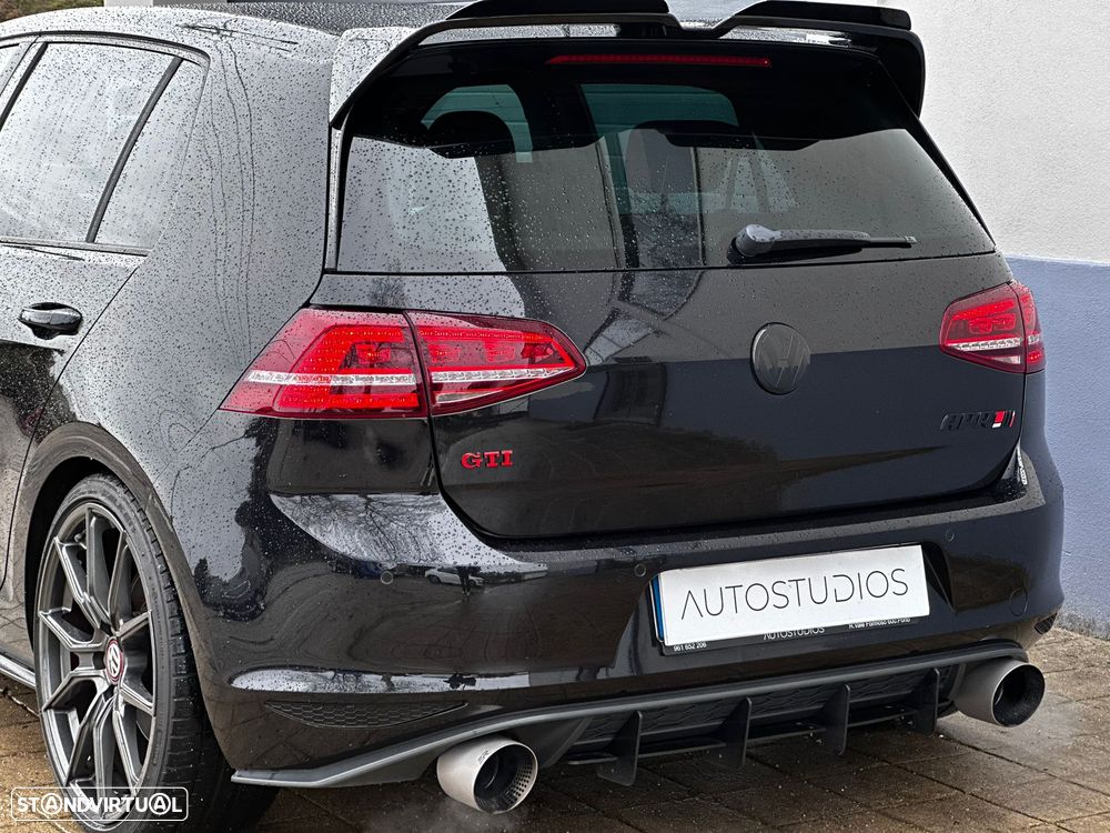 VW Golf GTI BlueMotion - 7