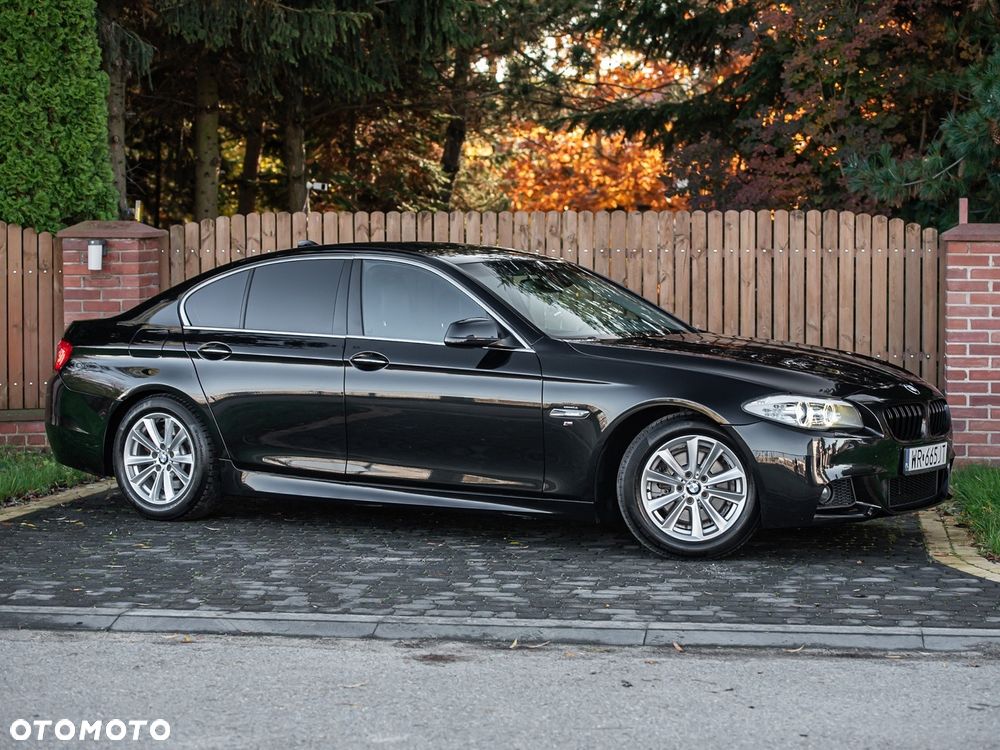 BMW 5 Series 2012 photo 3