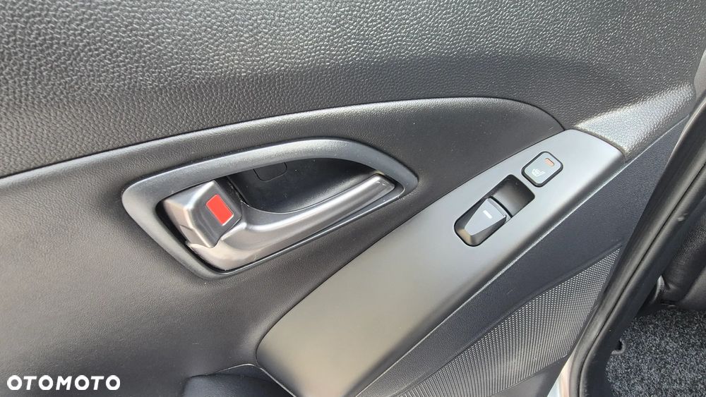 Hyundai ix35 2.0 GDI Premium 2WD - 27