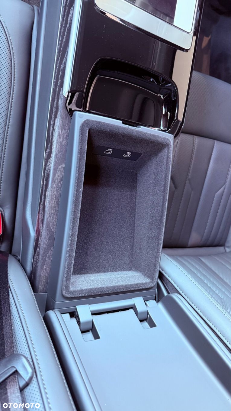 Audi A8 - 33
