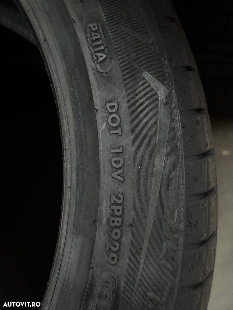 Vând 4 anvelope 245/40/18 vredestein de vară noi - 4