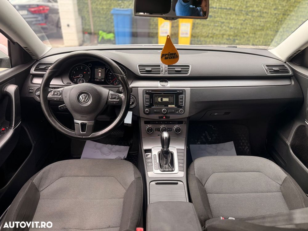 Volkswagen Passat Variant 2.0 TDI BlueMotion Technology DSG Comfortline - 6