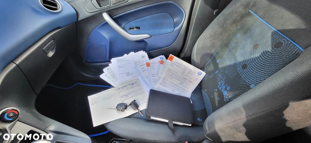 Ford Fiesta 1.25 SYNC Edition - 21