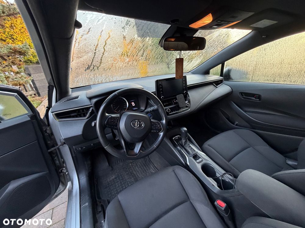 Toyota Corolla - 9