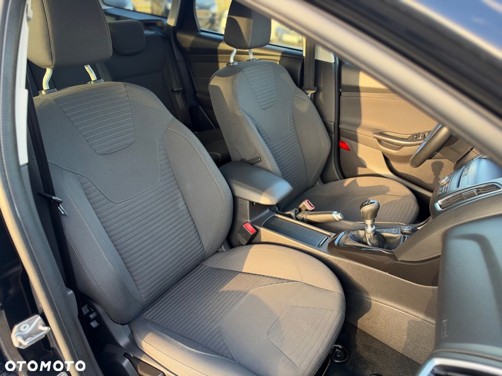 Ford Focus 1.0 EcoBoost Titanium ASS - 19