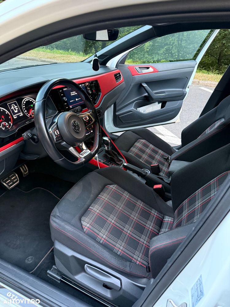 Volkswagen Polo - 17