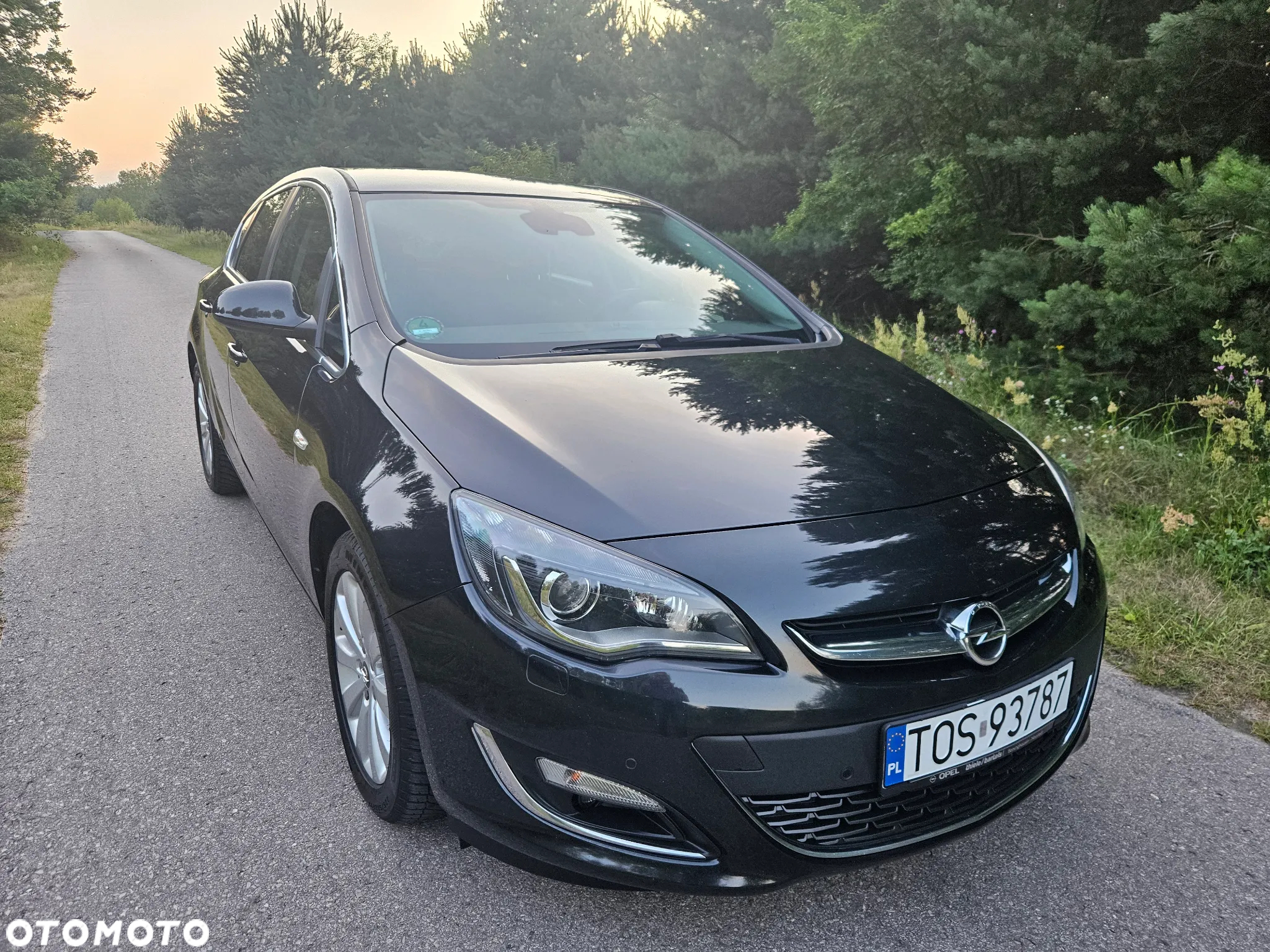 Opel Astra 2.0 CDTI Exklusiv - 27