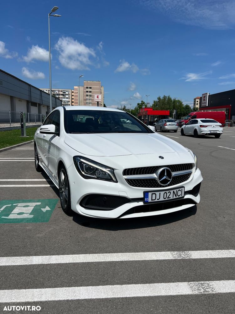 Mercedes-Benz CLA 220 - 18