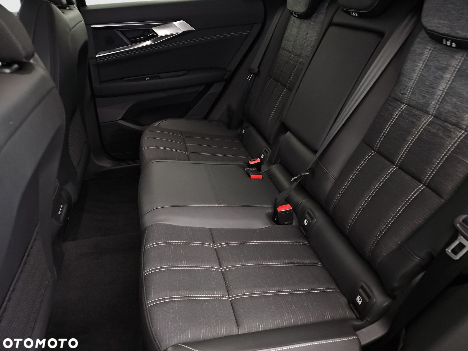 Renault Austral 1.2 E-Tech Full Hybrid 200 Techno MMT - 19