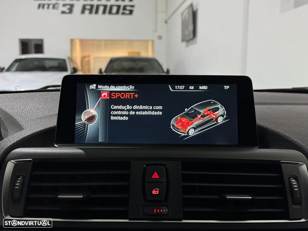 BMW 116 d Pack M - 37