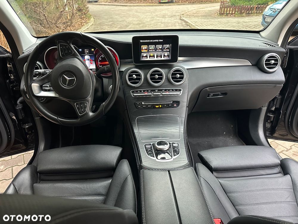 Mercedes-Benz GLC - 15