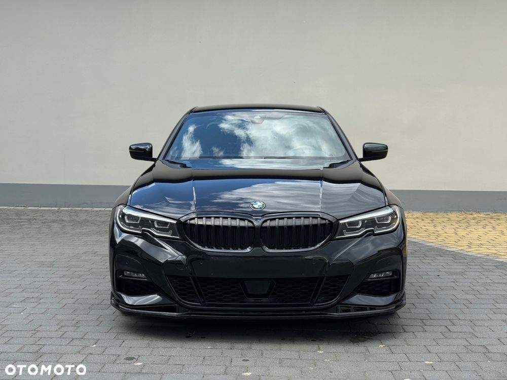 BMW Seria 3 320d M Sport - 2