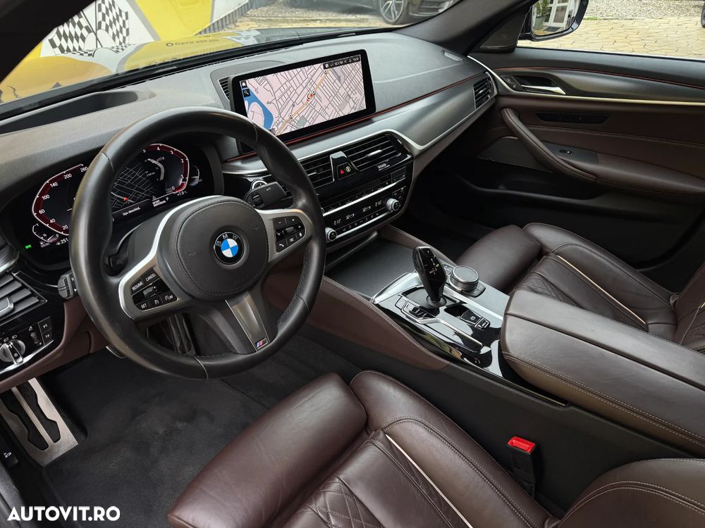 BMW Seria 5 520d Aut. M Sport Edition - 2