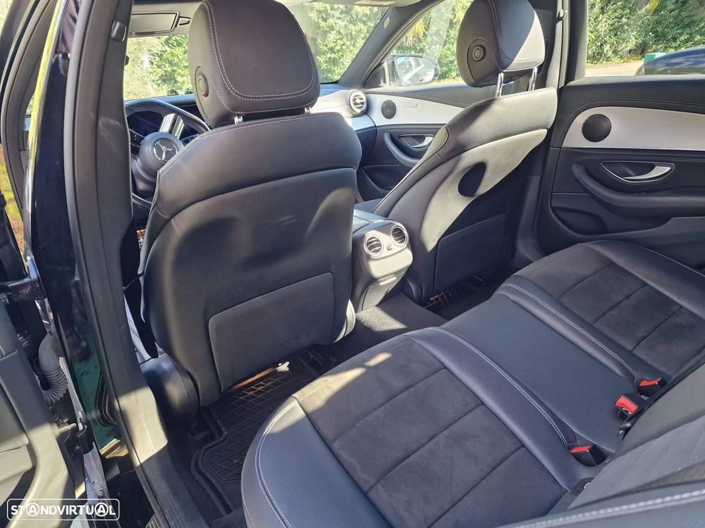 Mercedes-Benz E 300 de AMG Line - 16