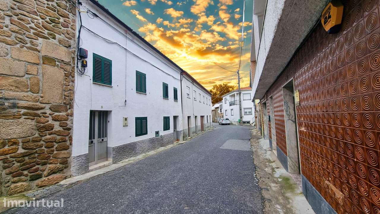 Moradia na rua direita - Grande imagem: 2/15