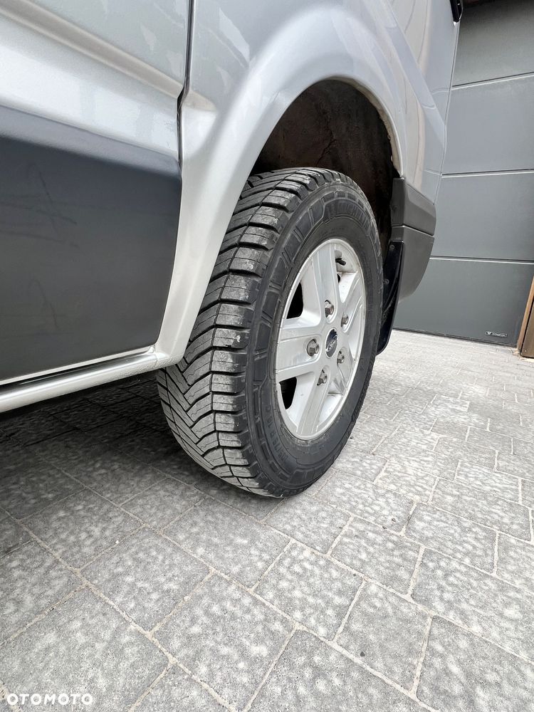 Ford Transit Tourneo Trend - 11