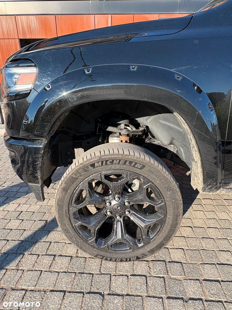RAM 1500 Crew Cab Shortbed Limited - 19