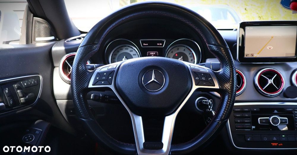 Mercedes-Benz CLA - 23