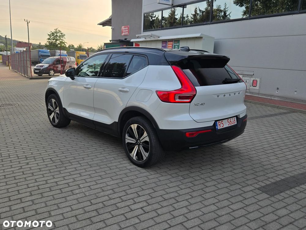 Volvo XC 40 82kWh P8 Recharge AWD Pro - 6