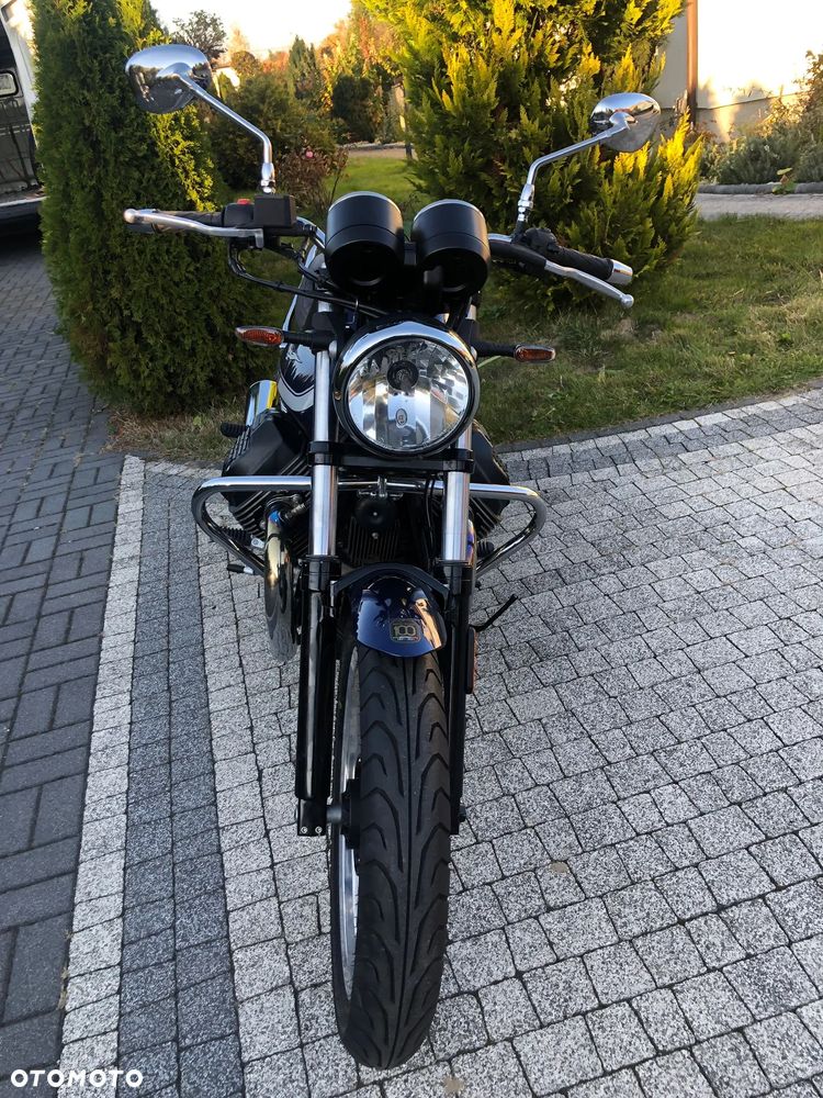 Moto Guzzi V7 - 9