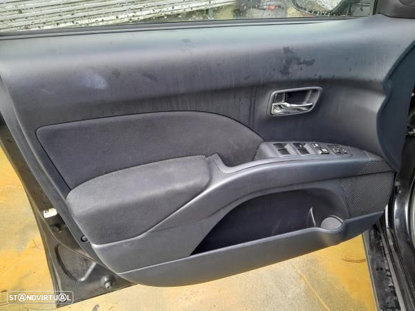 Para Peças Peugeot 4007 (Vu_, Vv_) - 10