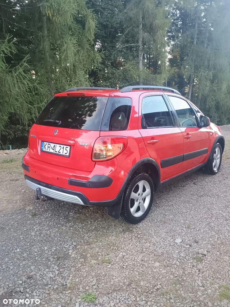 Suzuki SX4 - 4