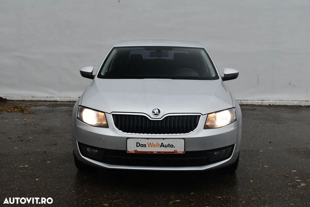 Skoda Octavia 1.6 TDI ELEGANCE - 4