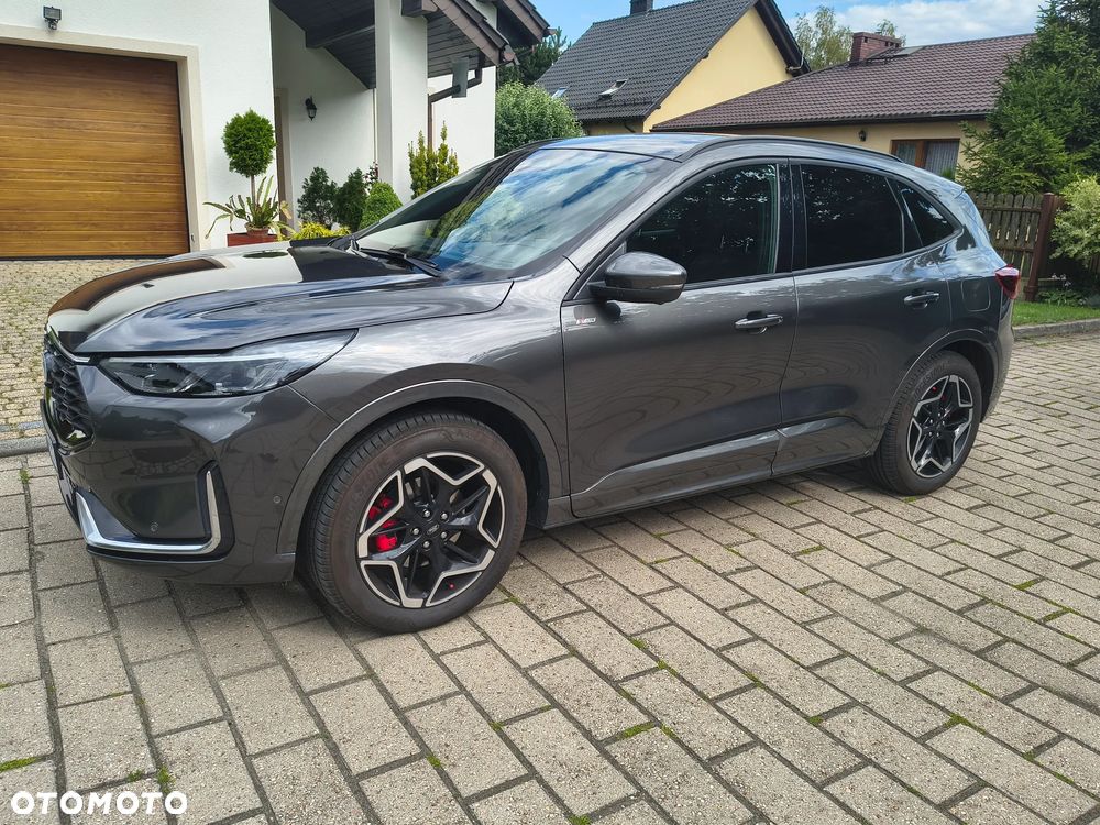 Ford Kuga 2.5 FHEV AWD ST-Line X - 8