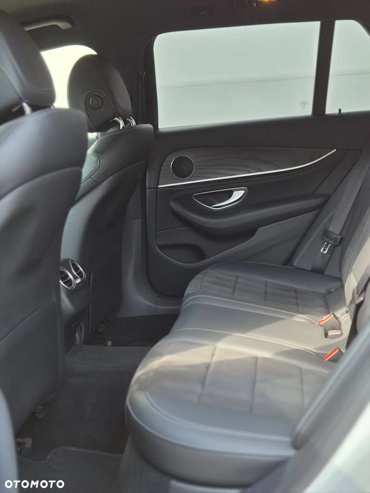 Mercedes-Benz Klasa E 220 d 4-Matic AMG - 14