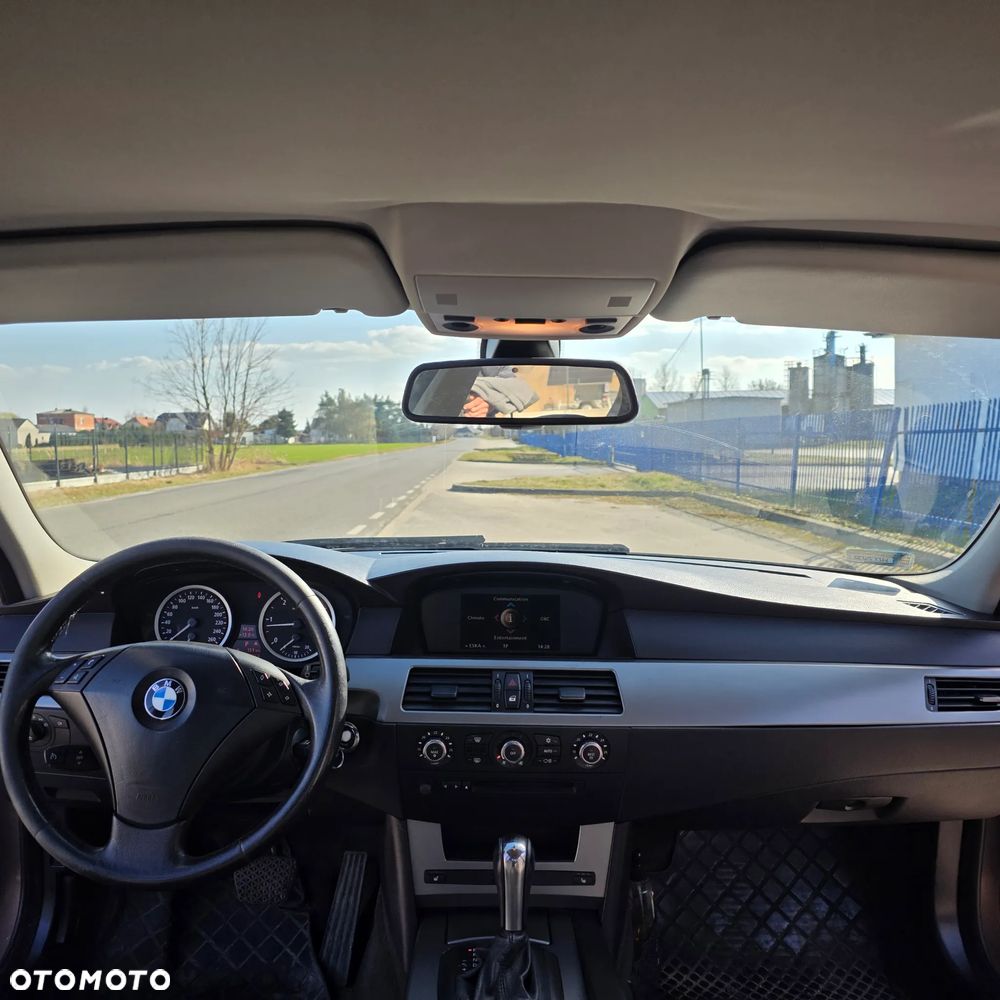 BMW Seria 5 - 26