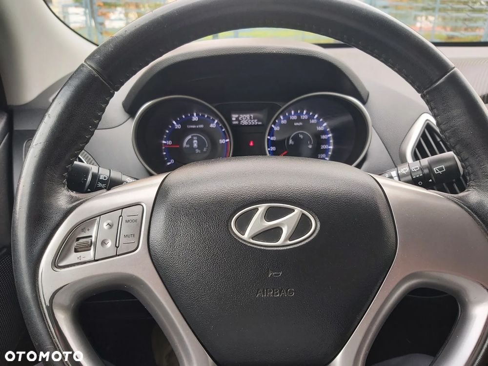 Hyundai ix35 - 17