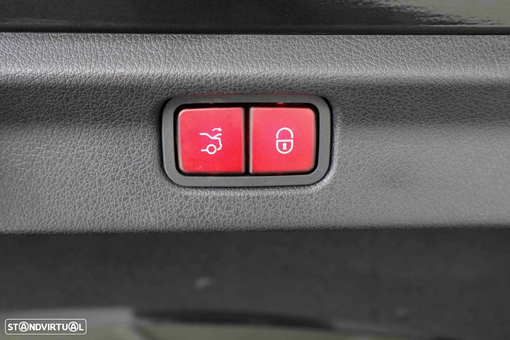 Mercedes-Benz EQE 350+ AMG Line - 10