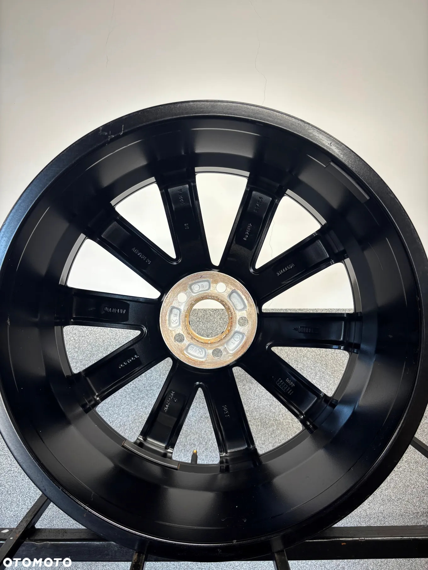 1 FELGA ALU. VOLVO V60,S60 R-GESIGN 20'' 8J ET45 - 8