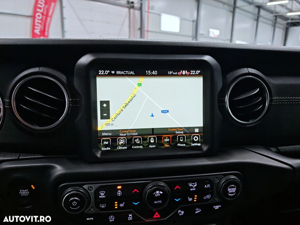 Jeep Wrangler 2.2 CRD AT8 Sahara - 13