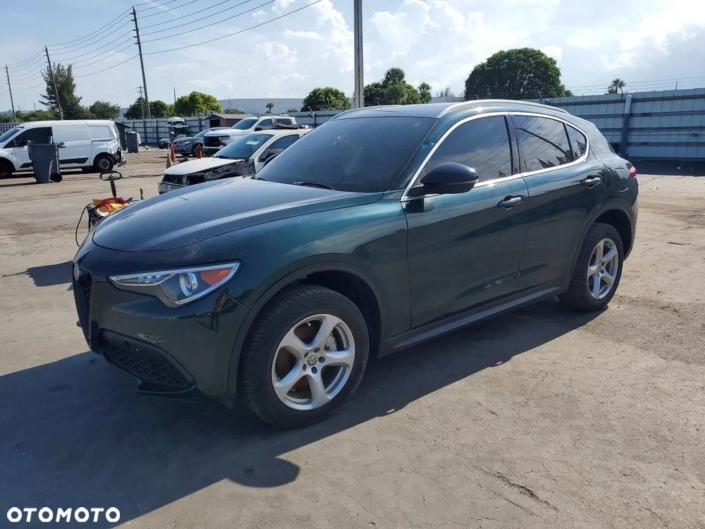 Alfa Romeo Stelvio 2.0 Turbo 16V AT8-Q4 Ti - 1