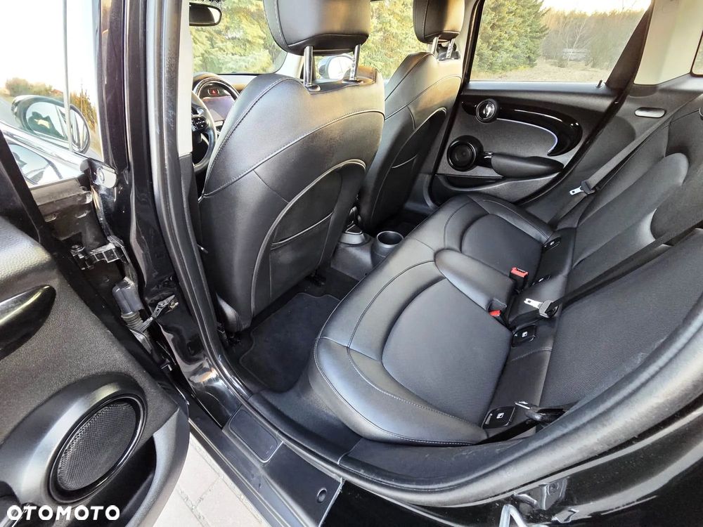 MINI Cooper S Sport-Aut - 10