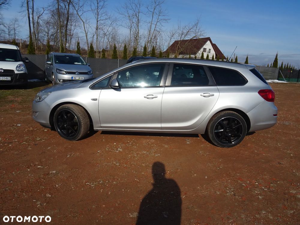 Opel Astra - 16