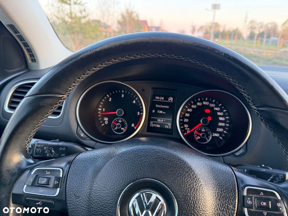 Volkswagen Golf 1.6 TDI DPF BlueMotion Technology Team - 7