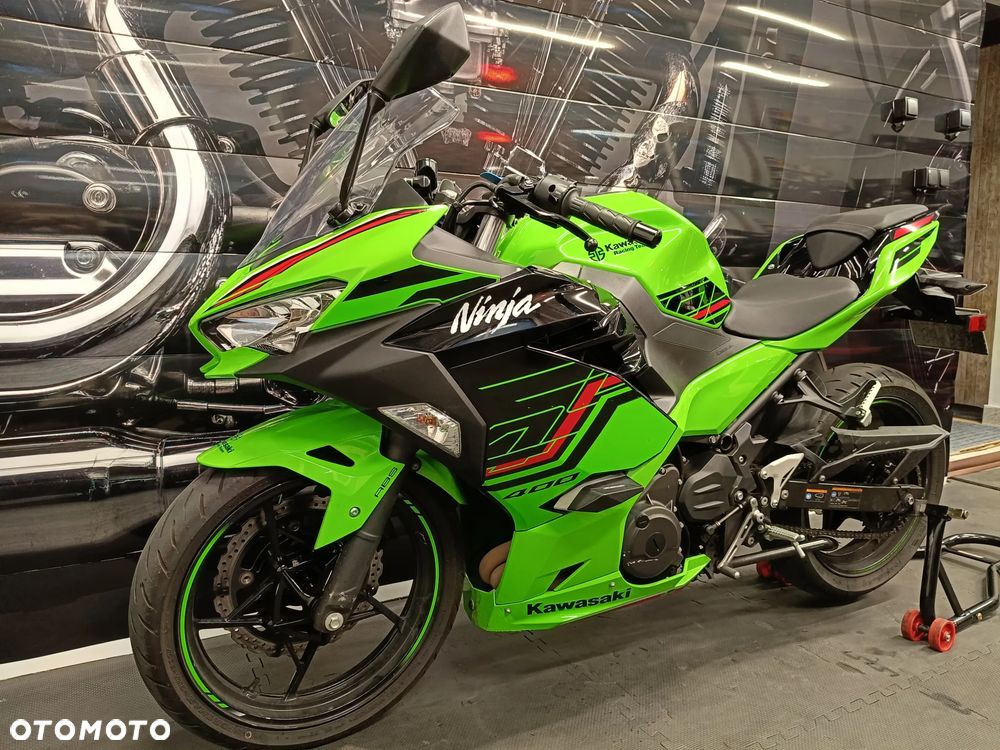 Kawasaki Ninja 400 - 24