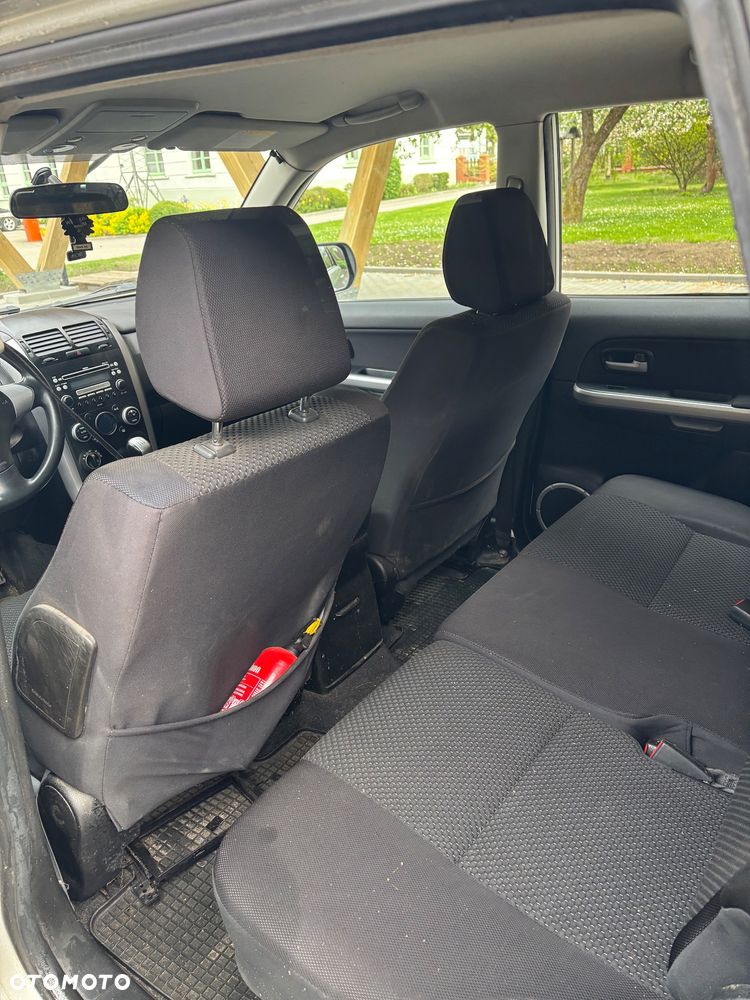 Suzuki Grand Vitara - 7