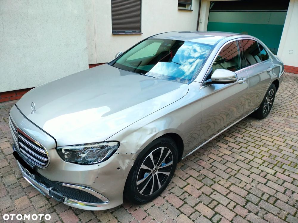 Mercedes-Benz Klasa E 220 d 4-Matic Exclusive - 10