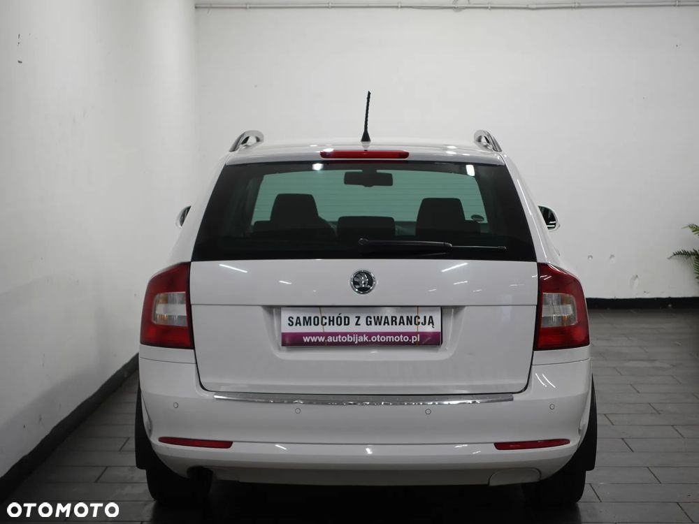 Skoda Octavia 1.6 TDI DPF Elegance - 7